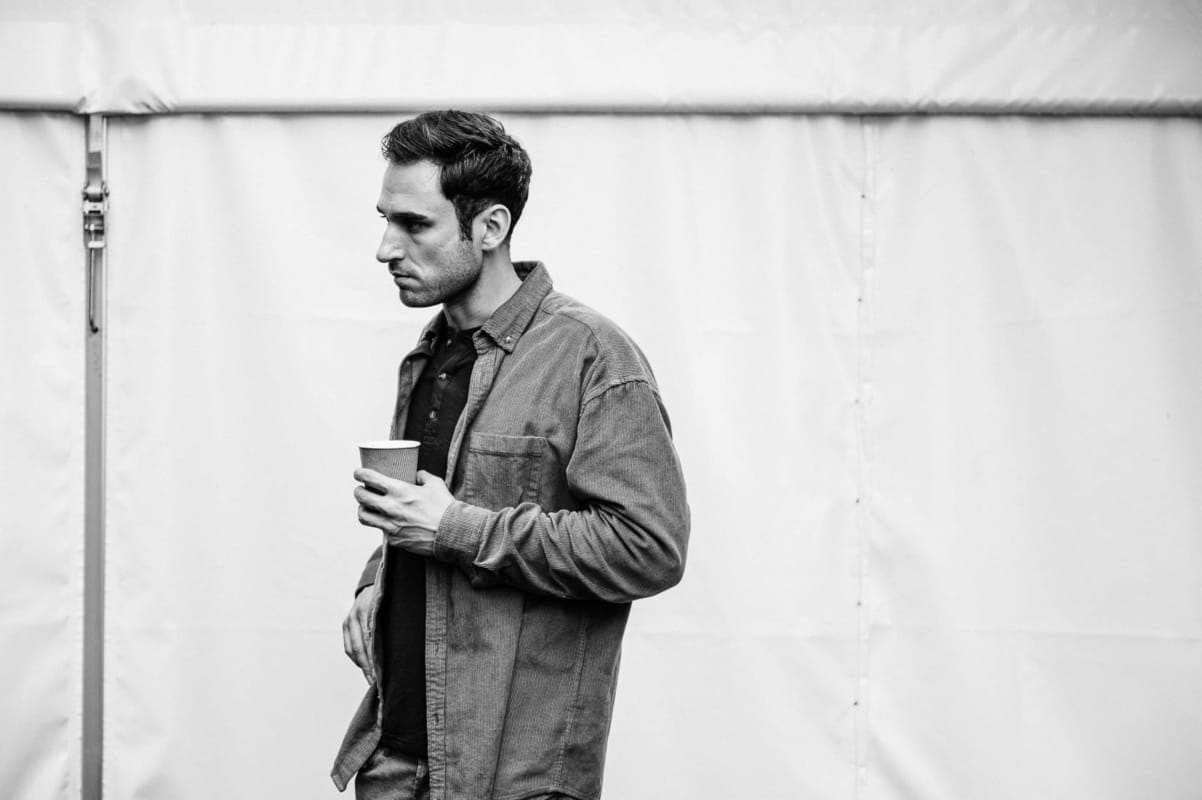 A Gangsters Kiss - BTS - Charlie Clapham A Gangsters Kiss - BTS - Charlie Clapham