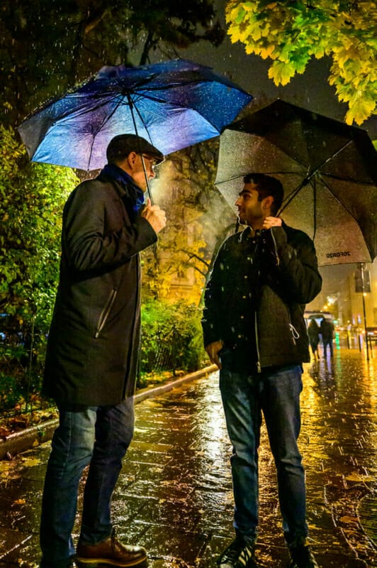 Chatting Chatting - Kraków Street Photography