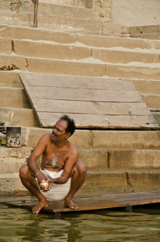 Dhoti Loincloth Man Dhoti Loincloth Man - Varanasi - India - Street Photography Documentary