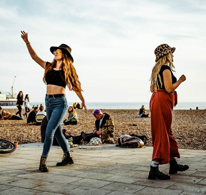 Fukushima Dolphin Busking in Brighton - 4 of 17
