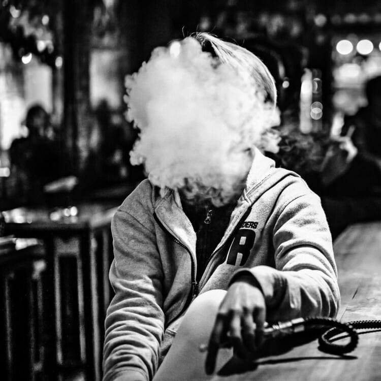 Faceless Portrait - Hanoi - Vietnam - Street Photography Documentary